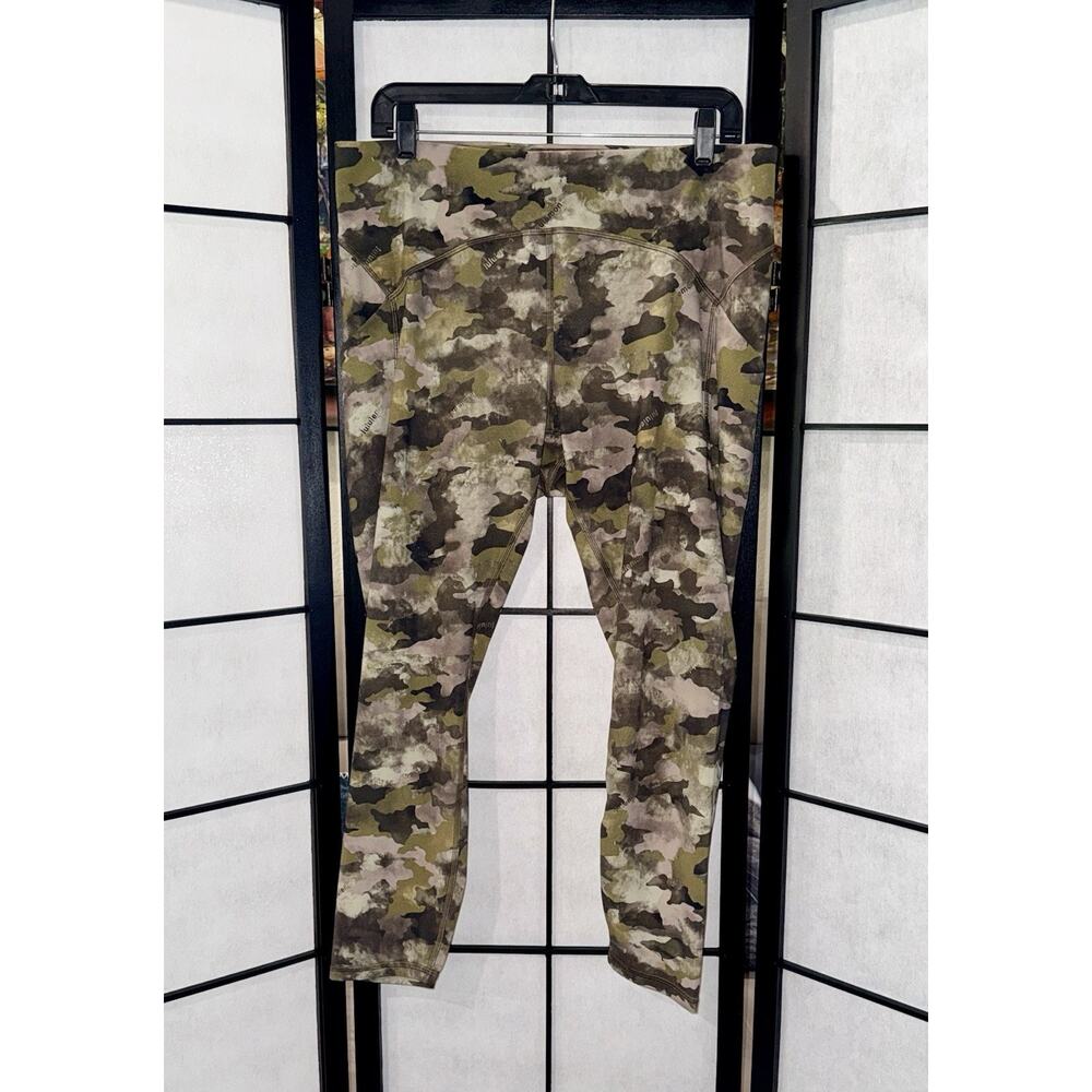 Lululemon Power Thru 25" Camo Wash Juniper Green Multi NWOT - Picture 5 of 7